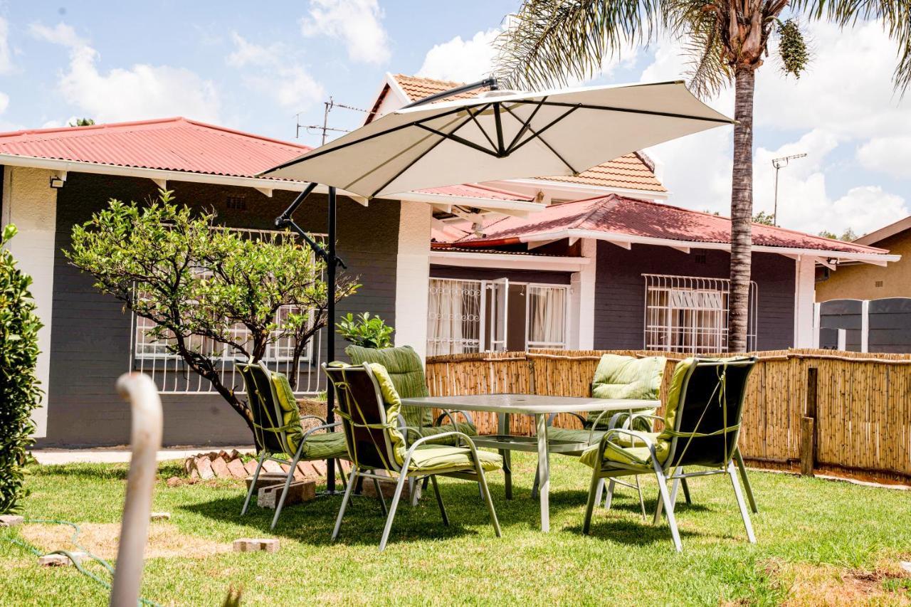 Lancaster Guest House Boksburg Exterior photo